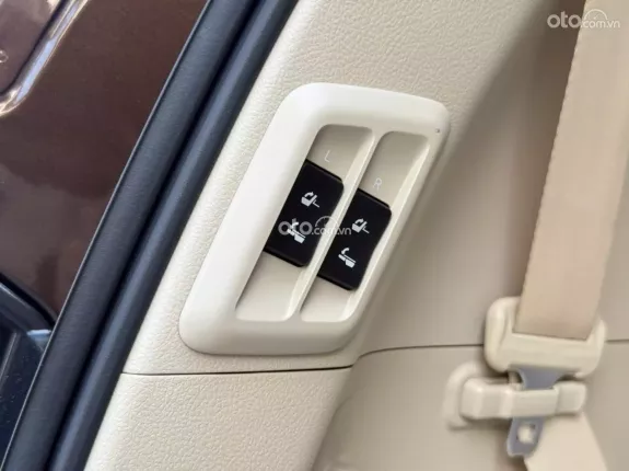 Toyota Land Cruiser Prado VX 2019 - Tư nhân một chủ từ đầu biển Hà Nội