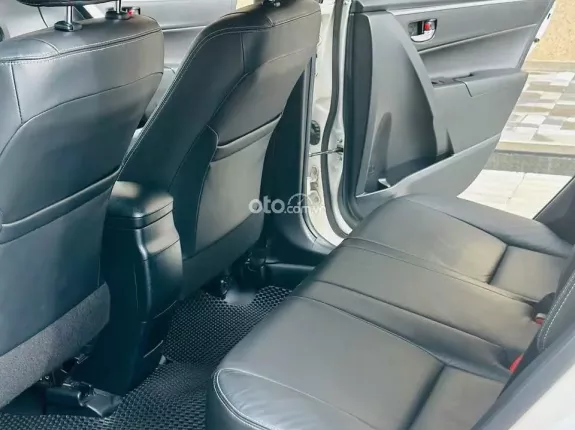 Toyota Corolla Altis 1.8 G 2021 - Cam kết đầy đủ