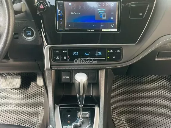 Toyota Corolla Altis 1.8 G 2021 - Cam kết đầy đủ