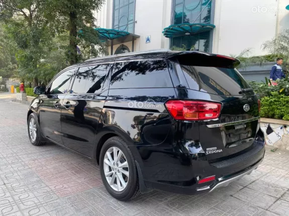 Kia Sedona 2.2 Platinum D 2019 - Đại chất