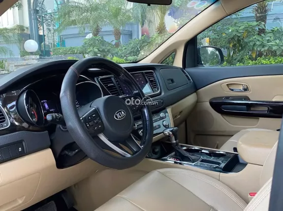 Kia Sedona 2.2 Platinum D 2019 - Đại chất