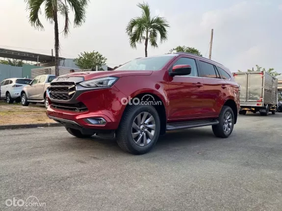 Isuzu mu-X Premium 1.9 4x4 AT 2023 - GIẢM SÂU HƠN 300 TR, XE MỚI 100% - TRẢ TRƯỚC 350 TR