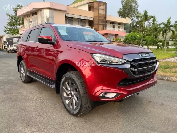 Isuzu mu-X Premium 1.9 4x4 AT 2023 - GIẢM SÂU HƠN 300 TR, XE MỚI 100% - TRẢ TRƯỚC 350 TR