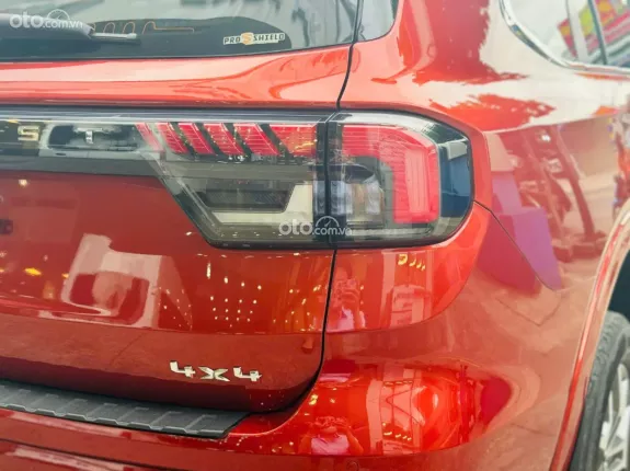 Ford Everest Titanium 2.0L AT 4WD 2023 - XE 7 CHỖ NHẬP THÁI_CHÍNH HÃNG_BẢO HÀNH 1 NĂM