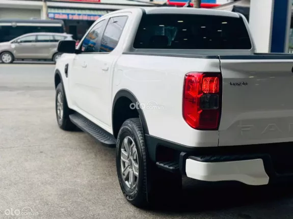 Ford Ranger XLT 2.0 4x4 AT 2023 - BÁN TẢI 2 CẦU_ XE ĐẸP_CHÍNH HÃNG_CHẤT LƯỢNG
