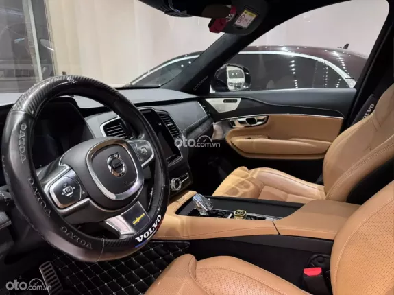 Volvo XC90 2022 - Volvo XC90 T8 AWD Recharge Inscription MODEL 2022