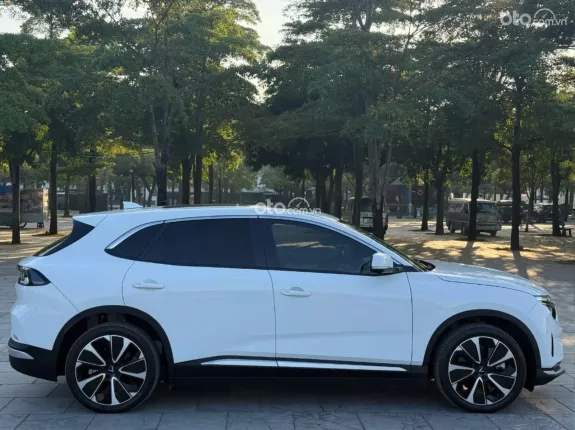 VinFast VF8 2023 - Xe lướt chất lượng như mới