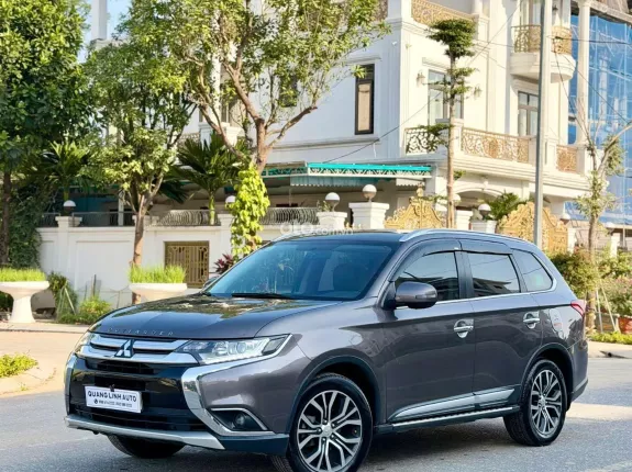 Mitsubishi Outlander 2.0 CVT 2019 - Một chủ từ mới