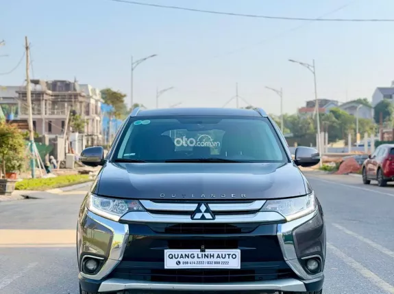 Mitsubishi Outlander 2.0 CVT 2019 - Một chủ từ mới