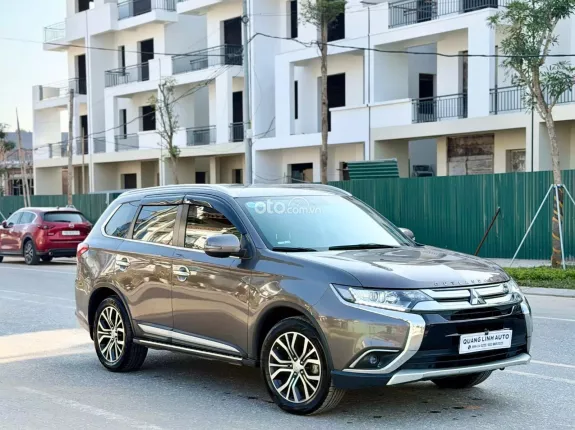 Mitsubishi Outlander 2.0 CVT 2019 - Một chủ từ mới