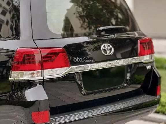 Toyota Land Cruiser VX 4.6 V8 2019 - Alo em Đệ giá tốt nhất