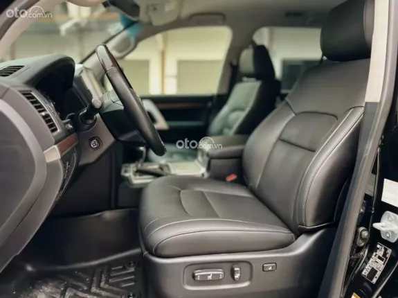 Toyota Land Cruiser VX 4.6 V8 2019 - Alo em Đệ giá tốt nhất