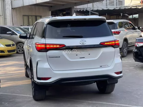 Toyota Fortuner 2.8 AT 4x4 Legender 2022 - Alo em Đệ 0982.925.112 giá tốt nhất