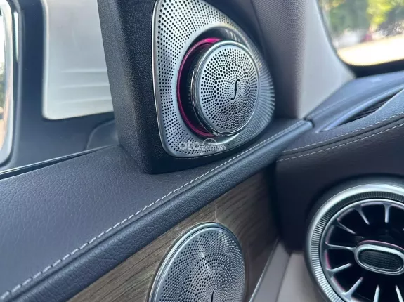 Mercedes-Benz C250 Exclusive 2015 - Xe sang trọng, đầy đủ tiện nghi hiện đại