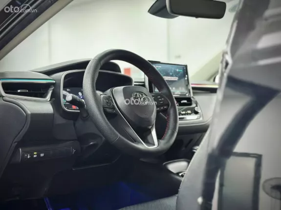 Toyota Corolla Altis 1.8 V 2023 - Xe lướt siêu đẹp, chất lượng như mới