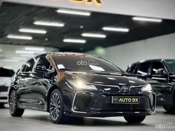 Toyota Corolla Altis 1.8 V 2023 - Xe lướt siêu đẹp, chất lượng như mới