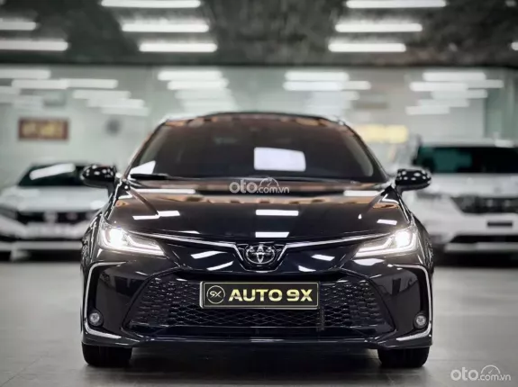 Toyota Corolla Altis 1.8 V 2023 - Xe lướt siêu đẹp, chất lượng như mới