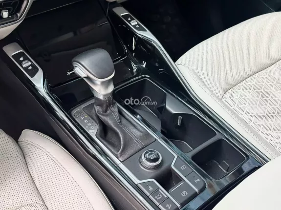 Kia Sorento 2.5G Premium 2022 - Full ls hãng