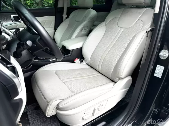 Kia Sorento 2.5G Premium 2022 - Full ls hãng