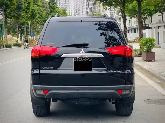 Mitsubishi Pajero Sport D 4x2 MT 2014 - Odo 14v km