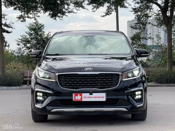 Kia Sedona 2.2 DAT 2021 - Biển Hà Nội