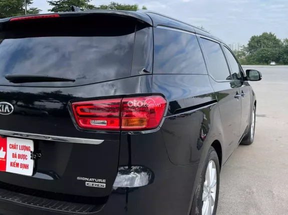 Kia Sedona 2.2 DAT 2021 - Biển Hà Nội
