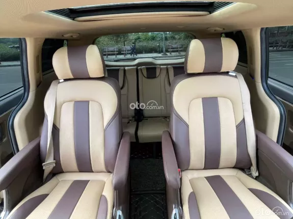 Kia Sedona 2.2 DAT 2021 - Biển Hà Nội