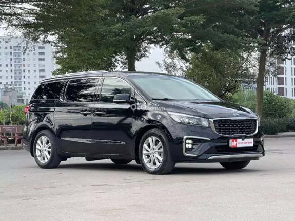 Kia Sedona 2.2 DAT 2021 - Biển Hà Nội