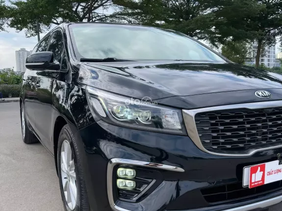 Kia Sedona 2.2 DAT 2021 - Biển Hà Nội