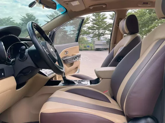 Kia Sedona 2.2 DAT 2021 - Biển Hà Nội