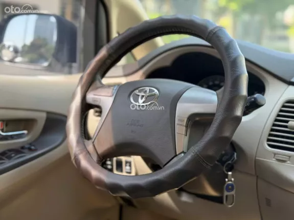 Toyota Innova 2.0G 2013 - Cam kết không đâm đụng, ngập nước, động cơ nguyên bản