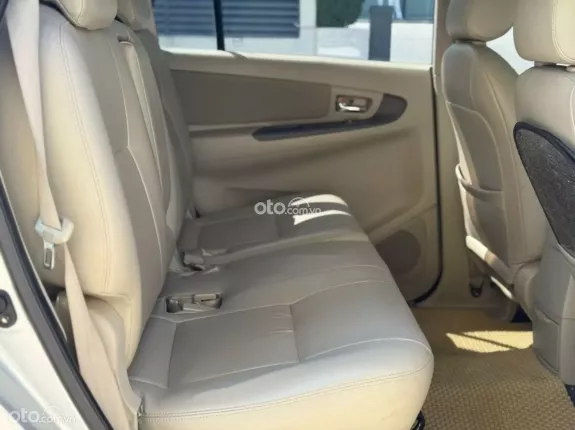 Toyota Innova 2.0G 2013 - Cam kết không đâm đụng, ngập nước, động cơ nguyên bản