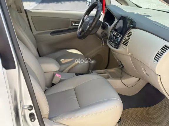 Toyota Innova 2.0G 2013 - Cam kết không đâm đụng, ngập nước, động cơ nguyên bản