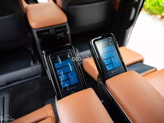 Toyota Alphard Executive Lounge 2025 - Siêu lướt 11.000km như mới