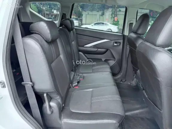 Mitsubishi Xpander AT Premium 2024 - Xe một chủ sử dụng, bảo dưỡng đầy đủ