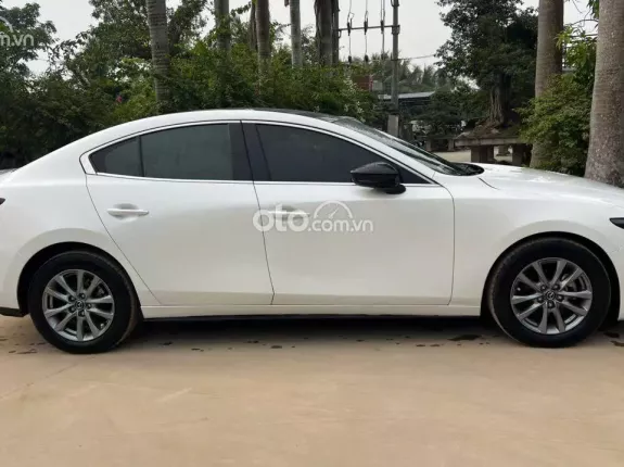 Mazda 3 1.5L Sedan 2022 - Bảo dưỡng đầy đủ