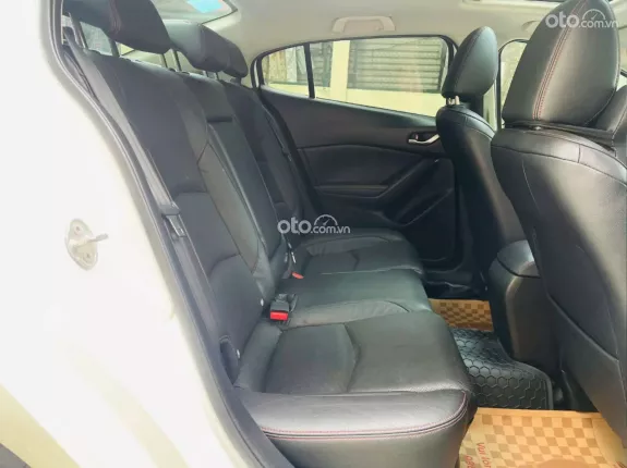 Mazda 3 Sedan 2.0L Signature Premium 2016 - Hàng hiếm bản full 2.0