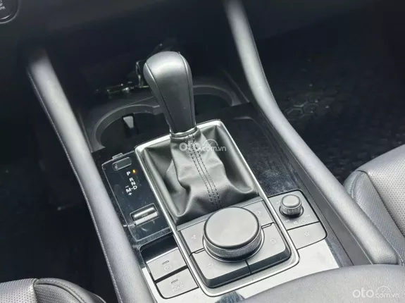 Mazda 3 2024 - Xe sơn zin bao check thoải mái