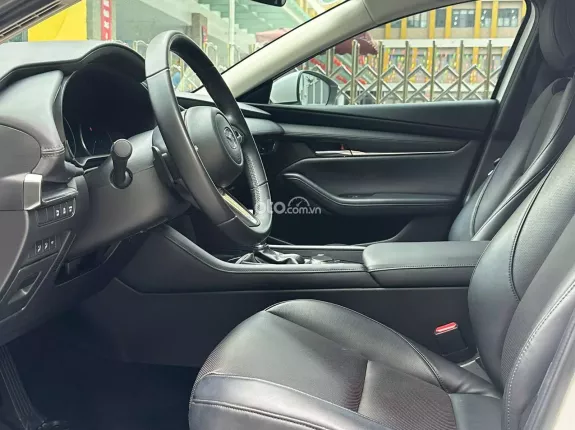 Mazda 3 2024 - Xe sơn zin bao check thoải mái