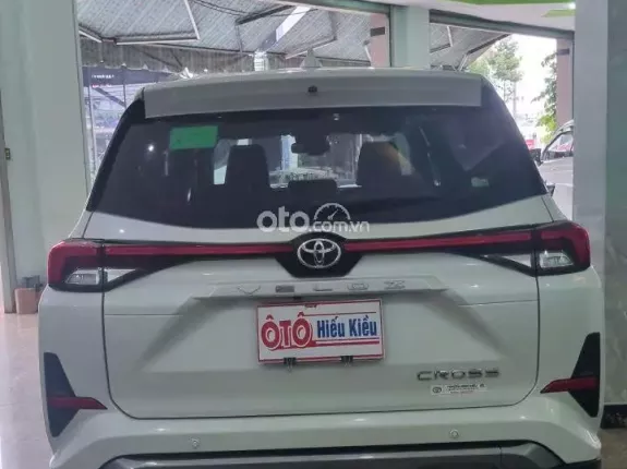 Toyota Veloz 2024 - Xe còn siêu mới đẹp, bán rẻ