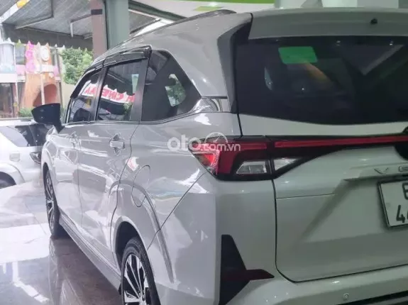 Toyota Veloz 2024 - Xe còn siêu mới đẹp, bán rẻ