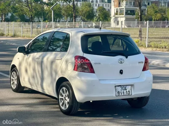 Toyota Yaris 1.3G 2007 - Ghế nỉ theo xe, rất đẹp