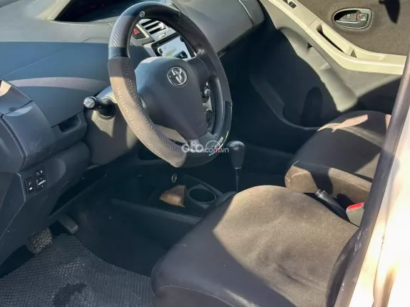 Toyota Yaris 1.3G 2007 - Ghế nỉ theo xe, rất đẹp