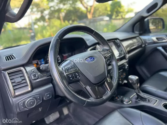 Ford Everest Titanium 2.0L AT 4WD 2019 - Everest hai cầu chất lừ 📲 0982.925.112