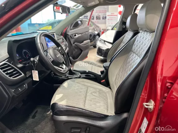 Kia Seltos 1.4 Luxury 2021 - Odo 6.2v cực đẹp
