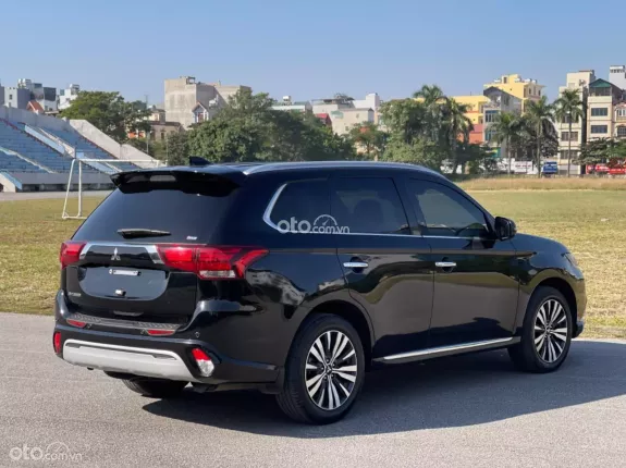 Mitsubishi Outlander 2.0 CVT Premium 2022 - Siêu chất 18.000 km 📲 0982.925.112