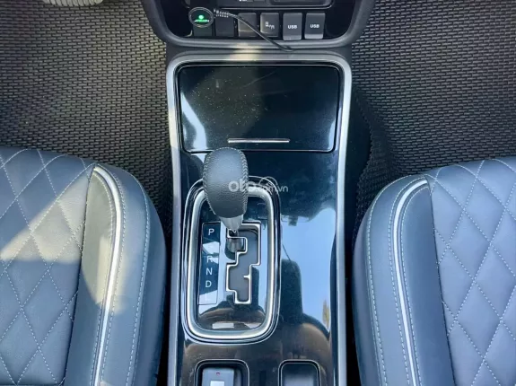 Mitsubishi Outlander 2.0 CVT Premium 2022 - Siêu chất 18.000 km 📲 0982.925.112