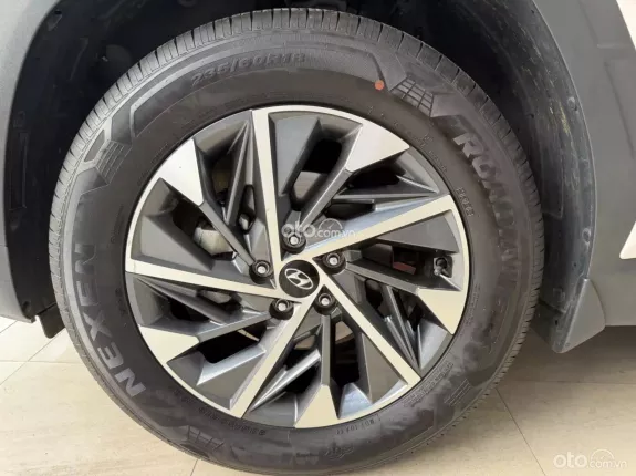 Hyundai Tucson 2.0 Đặc biệt 2022 - Xe đúng 1 chủ chay 18000