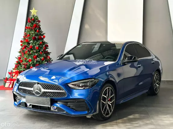 Mercedes-Benz GLC 300 4Matic 2021 - SUV của Mẹc mới đi 2 vạn siêu đẹp