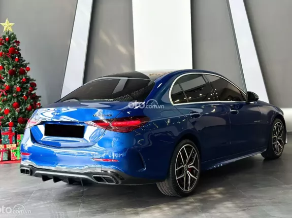 Mercedes-Benz GLC 300 4Matic 2021 - SUV của Mẹc mới đi 2 vạn siêu đẹp